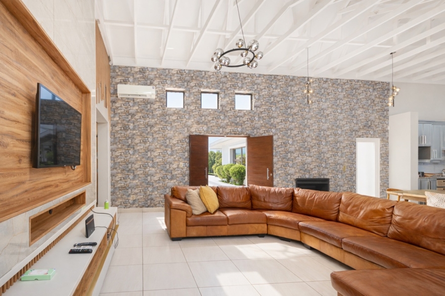 4 Bedroom Property for Sale in Xanadu Nature Estate North West